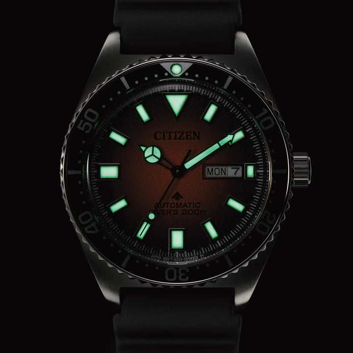 Challenge Diver Automatic Sort / Orange 41mm SKU   |   CI NY0120-01Z